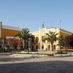 Plaza y ayuntamiento de Puebla de la Calzada